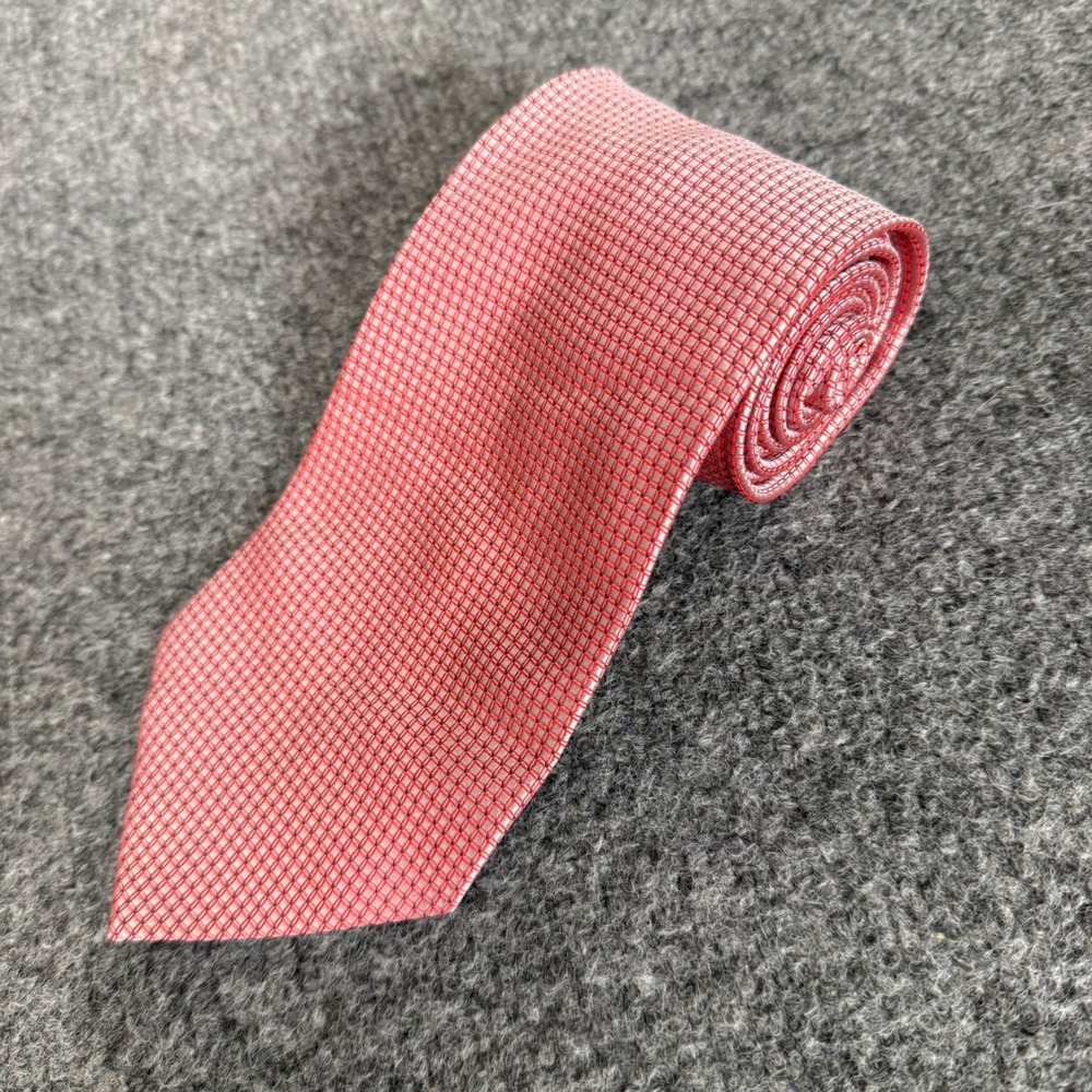 Gucci Mens Silk Tie Pink Micro Check Geometric Designer Necktie Hand Made Italy